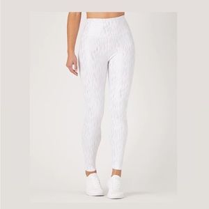 GLYDER/BOTTOMS Sultry Legging Print: White / Rose Gold Dew Drop Gloss Size M